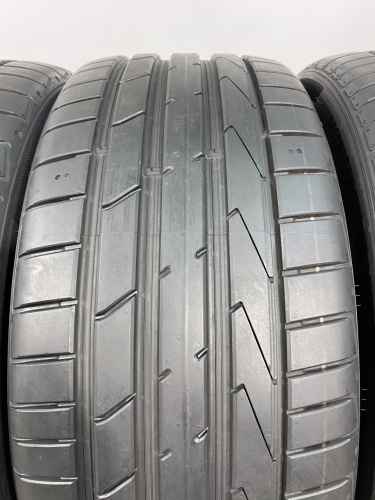 235 40 19 HANKOOK VENTUS S1 EVO 2 K117