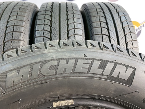 235 65 18 MICHELIN LATITUDE X-ICE XI2