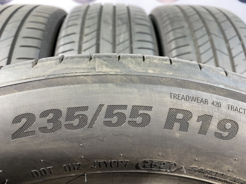 235 55 19 KUMHO ECSTA PS71