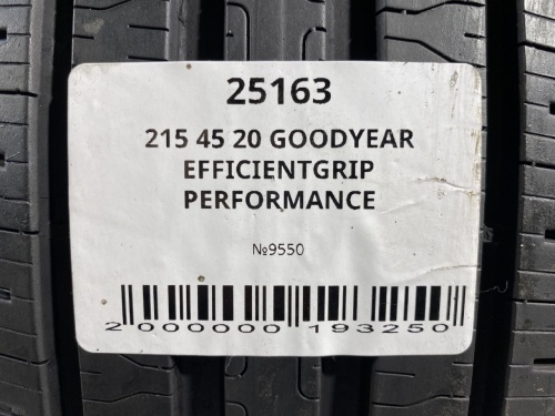 215 45 20 GOODYEAR EFFICIENTGRIP PERFORMANCE