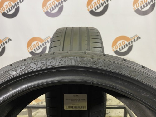 255 30 20 DUNLOP SP SPORT MAXX GT RFT
