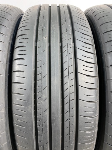 225 60 18 DUNLOP GRANDTREK PT30