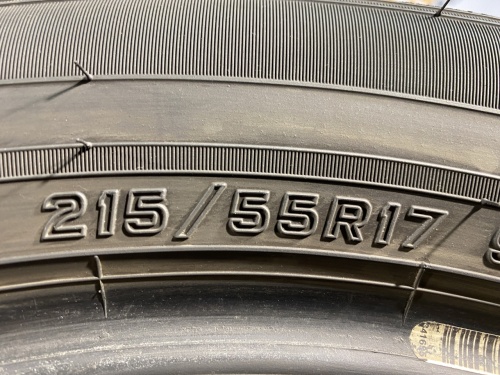 215 55 17 DUNLOP ENASAVE RV505