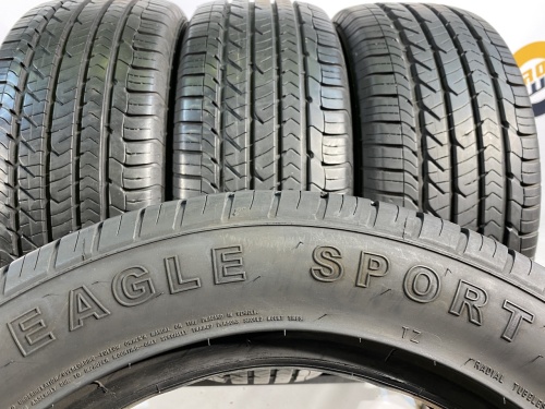 235 55 17 GOODYEAR EAGLE SPORT