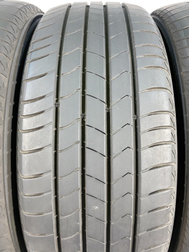 215 55 18 KUMHO ECSTA HS51