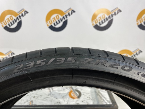 235 35 20 PIRELLI P ZERO PZ4