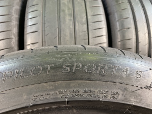 (РАЗНОШИР + 24092) 285 40 22 MICHELIN PILOT SPORT 4 S