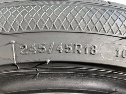 245 45 18 KLEBER DYNAXER UHP