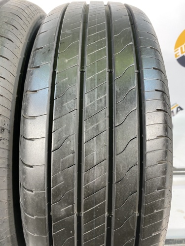 225 60 17 GOODYEAR EFFICIENTGRIP 2 SUV