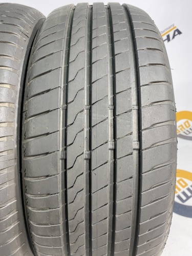 215 55 17 FIRESTONE ROADHAWK