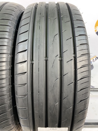 225 55 17 TOYO PROXES CF2