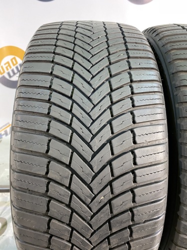 245 45 18 BRIDGESTONE WEATHER CONTROL A005