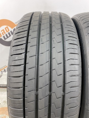 235 45 18 FALKEN ZIEX ZE-310