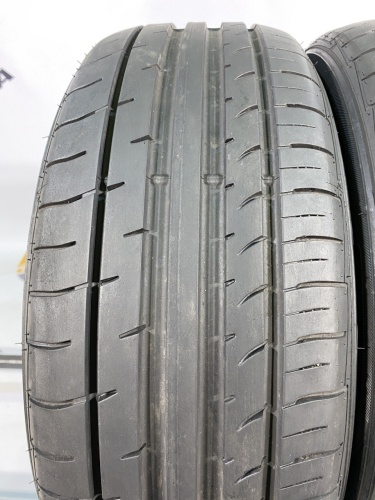 215 50 18 FALKEN AZENIS FK-453CC