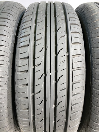 225 65 17 DUNLOP GRANDTREK PT3