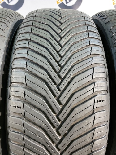 235 55 18 MICHELIN CROSSCLIMATE 2
