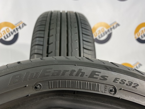 225 40 18 YOKOHAMA BLUEARTH ES32