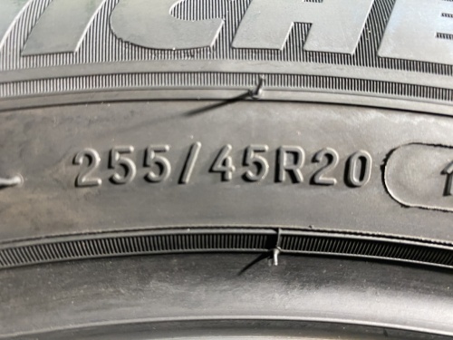 255 45 20 MICHELIN LATITUDE SPORT 3