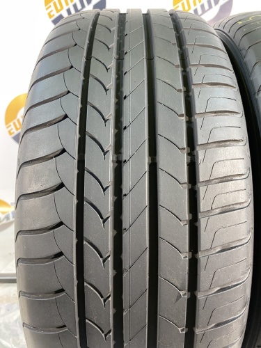255 45 20 GOODYEAR EFFICIENTGRIP RFT