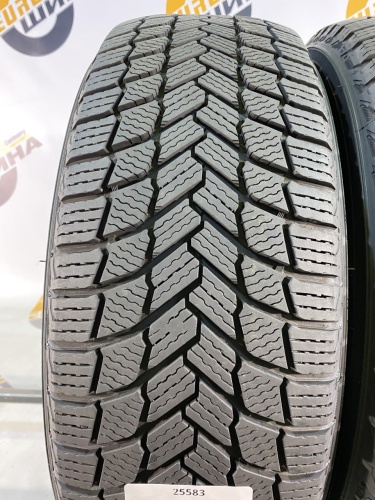 235 65 18 MICHELIN X-ICE SNOW SUV