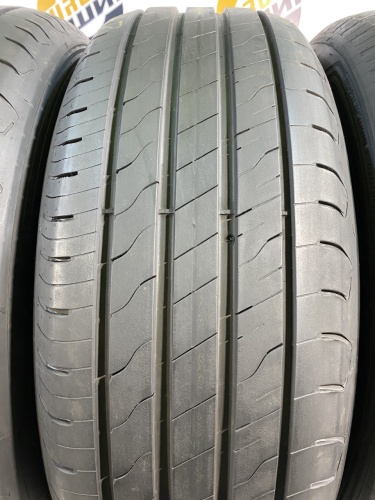 275 60 20 GOODYEAR EFFICIENTGRIP 2 SUV