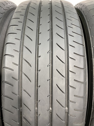 225 60 18 YOKOHAMA BLUEARTH E51B