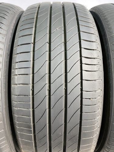 215 55 17 MICHELIN PRIMACY 3 ST