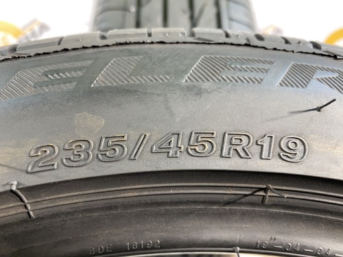235 45 19 BRIDGESTONE DUELER H/P SPORT