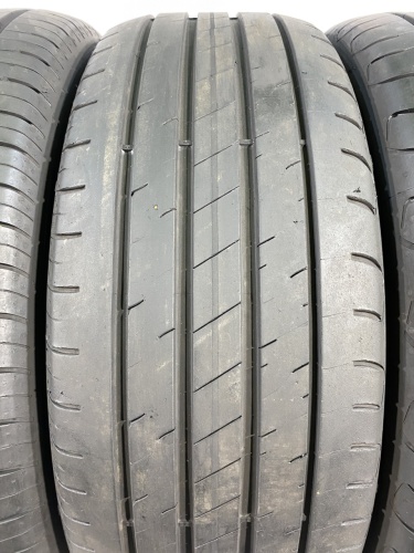215 55 17 GOODYEAR EFFICIENTGRIP PERFORMANCE 2