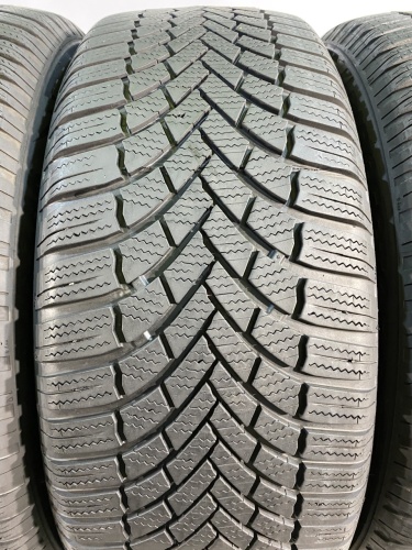 235 55 18 BRIDGESTONE BLIZZAK LM-005