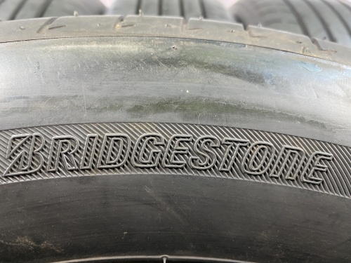 225 60 18 BRIDGESTONE ALENZA 001