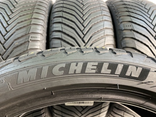 225 40 18 MICHELIN CROSSCLIMATE 2