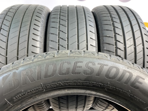 245 50 19 BRIDGESTONE ALENZA 001