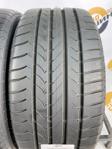 255 40 18 GOODYEAR EFFICIENTGRIP RFT