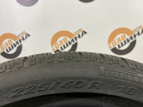 225 40 18 PIRELLI SOTTOZERO WINTER 240 RFT