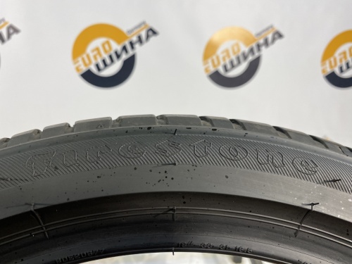 235 40 18 FIRESTONE ROADHAWK