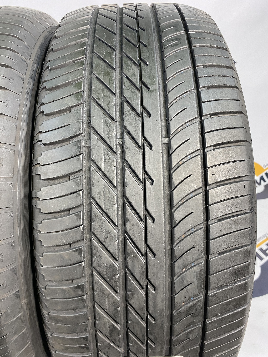 255 50 20 GOODYEAR EAGLE F1 ASYMMETRIC SUV 4X4