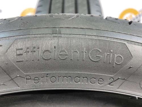 225 45 17 GOODYEAR EFFICIENTGRIP PERFORMANCE 2