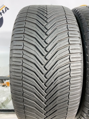 235 40 18 MICHELIN CROSSCLIMATE