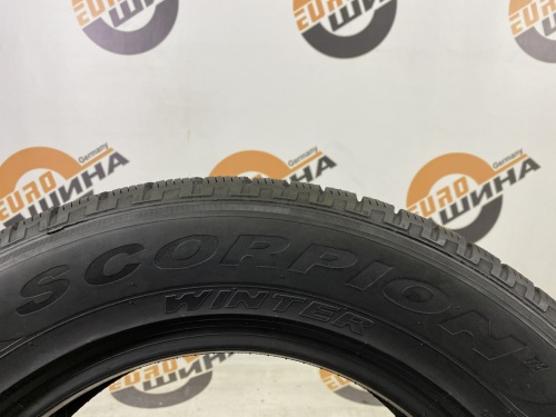 215 65 17 PIRELLI SCORPION WINTER