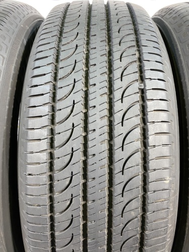 225 60 18 YOKOHAMA GEOLANDAR G055