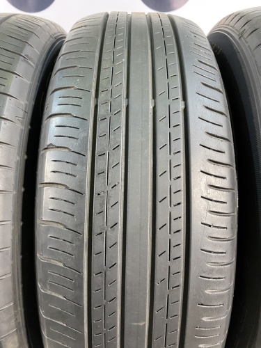 225 65 17 DUNLOP GRANDTREK PT30