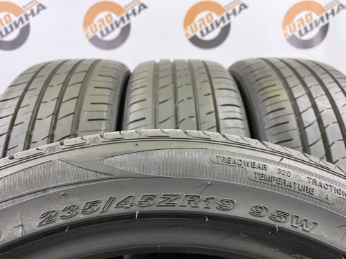 235 45 19 NEXEN N'FERA RU1 SUV