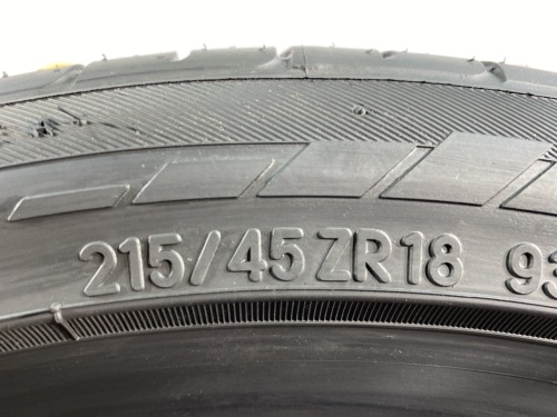 215 45 18 TOYO PROXES T1 SPORT