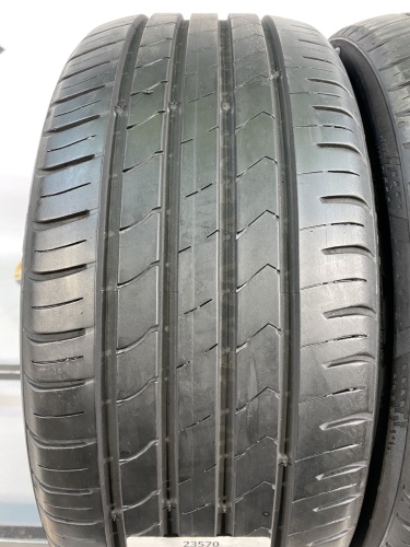 225 45 17 KUMHO ECSTA HS51