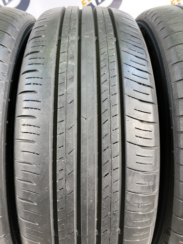 225 60 18 DUNLOP GRANDTREK PT30