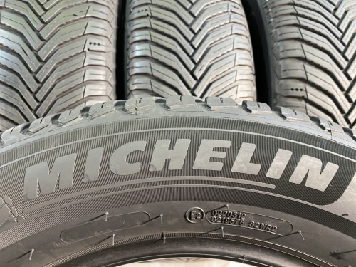 215 65 17 MICHELIN CROSSCLIMATE 2
