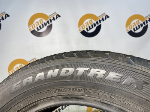 225 60 18 DUNLOP GRANDTREK ST30