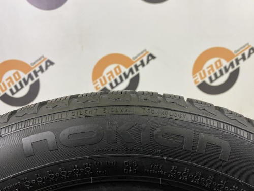 215 55 17 NOKIAN WR D4