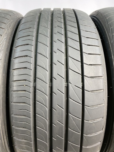 235 50 18 DUNLOP SP SPORT LM705